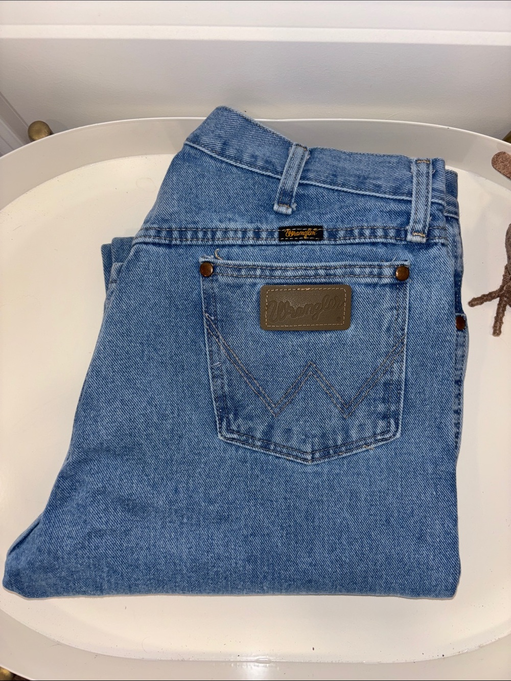 EUC Wrangler Light Blue Denim Jeans